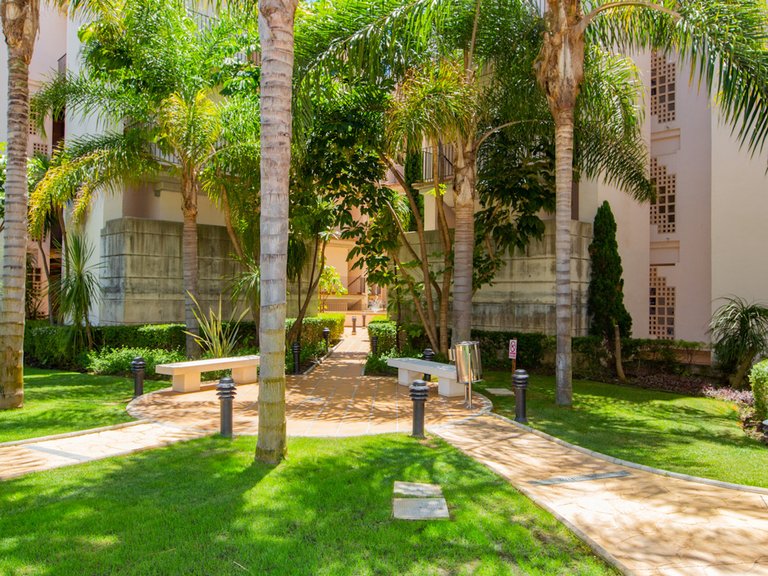 Town House for Sale  in Estepona, Malaga 27