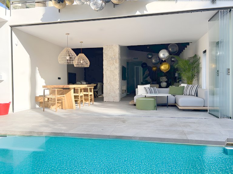 Villa for Sale  in Marbella, Malaga 1