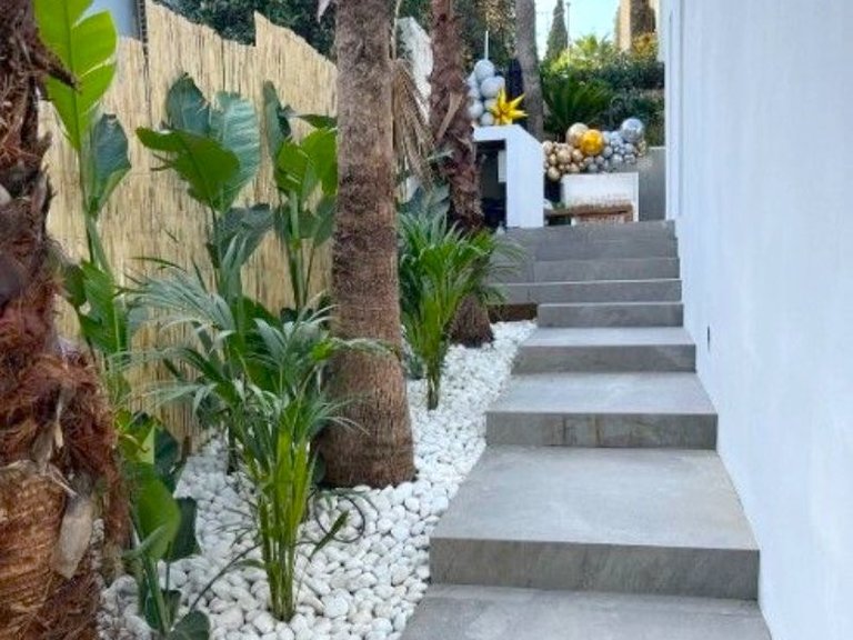 Villa for Sale  in Marbella, Malaga 27