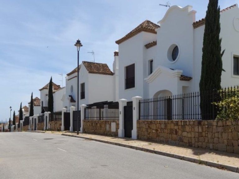 Villa for Sale  in Estepona, Malaga 34