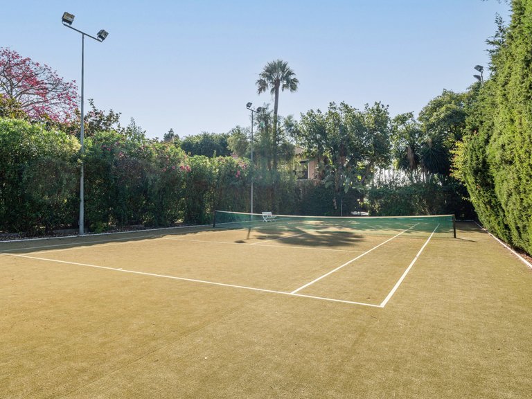 Villa for Sale  in Estepona, Malaga 25