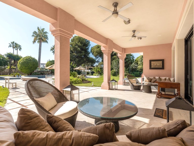 Villa for Sale  in Estepona, Malaga 5