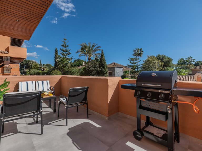 Apartment for Sale  in Estepona, Malaga 10