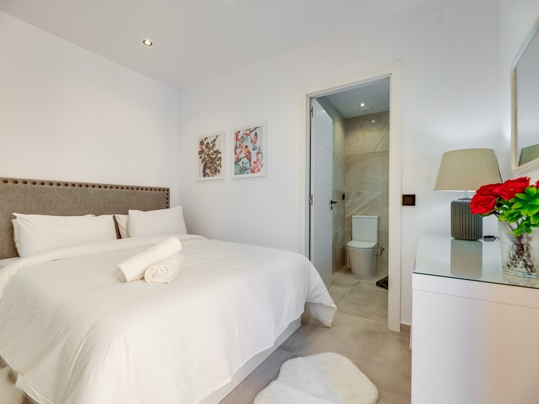 Apartment for Sale  in Estepona, Malaga 17