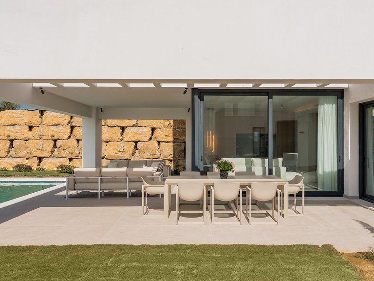 Villa for Sale  in Estepona, Malaga 12