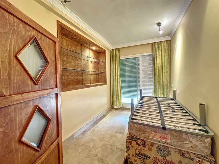 Apartment for Sale  in Marbella, Malaga 17