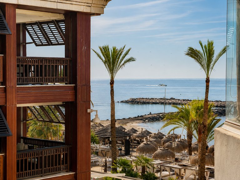 Apartment for Sale  in Marbella, Malaga 27