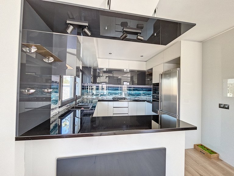 Villa for Sale  in Estepona, Malaga 5