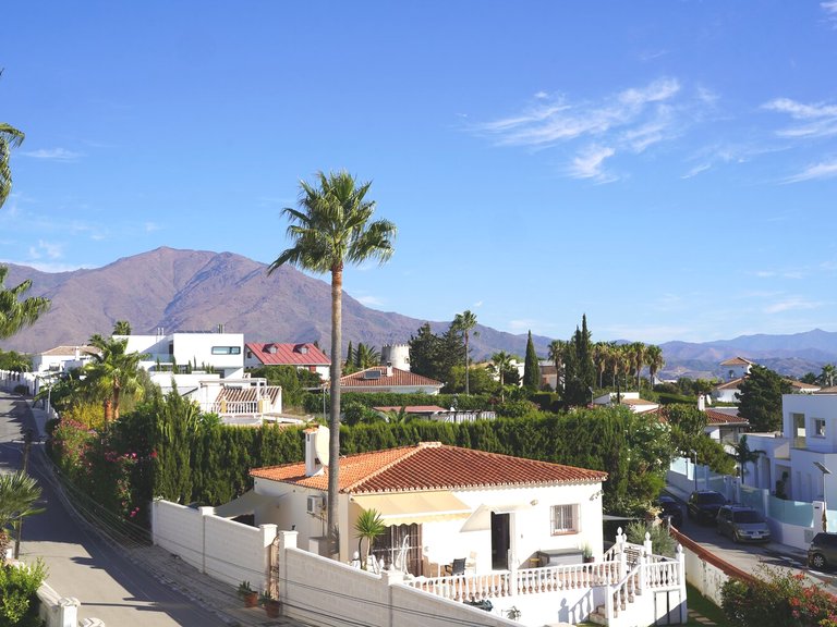 Villa for Sale  in Estepona, Malaga 30