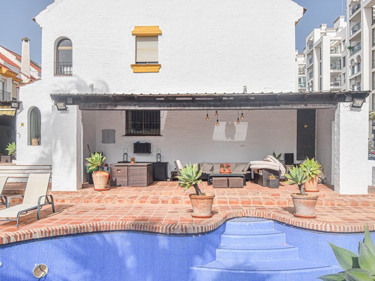 Town House for Sale  in Estepona, Malaga 2