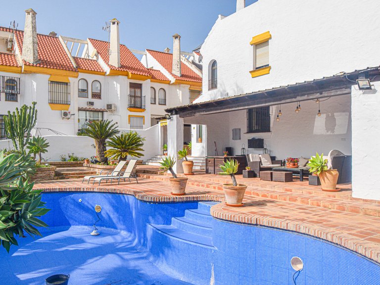 Town House for Sale  in Estepona, Malaga 1