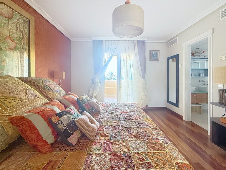 Villa for Sale  in Estepona, Malaga 24