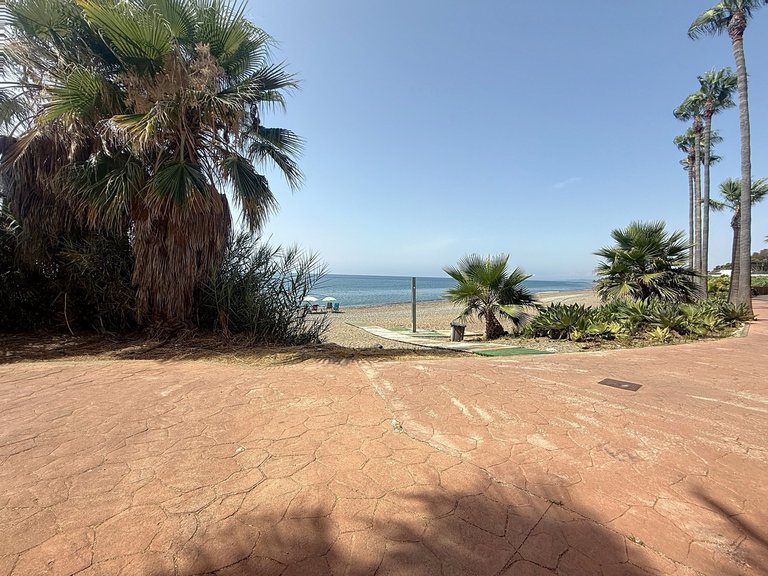 Villa for Sale  in Estepona, Malaga 33