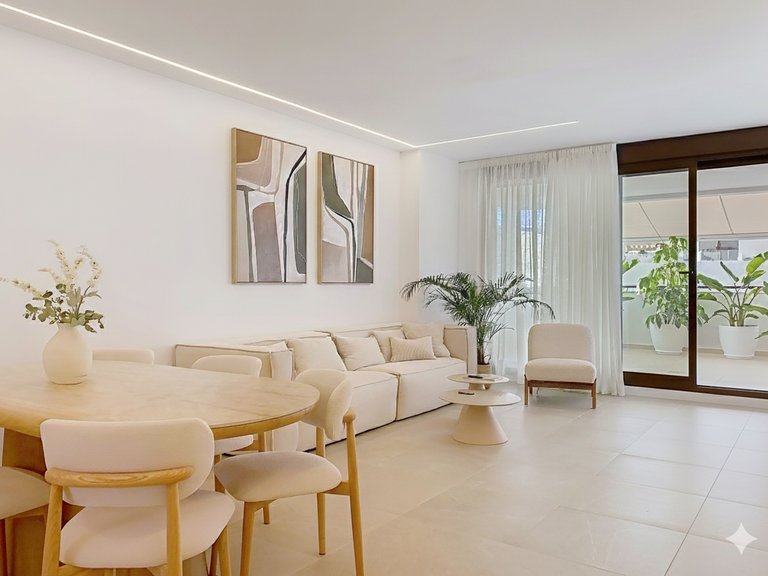 Apartment for Sale  in Estepona, Malaga 2