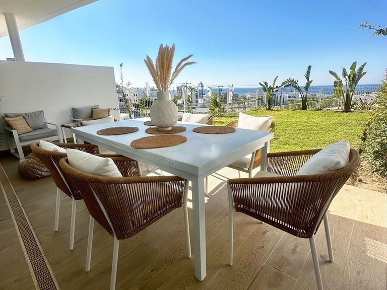 Apartment for Sale  in Estepona, Malaga 11