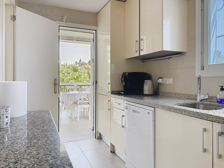 Town House for Sale  in Estepona, Malaga 8