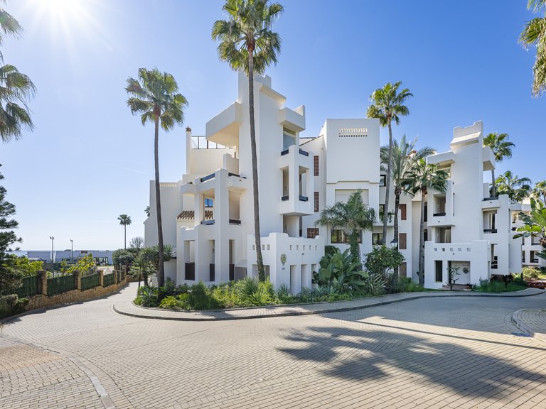 Apartment for Sale  in Estepona, Malaga 41