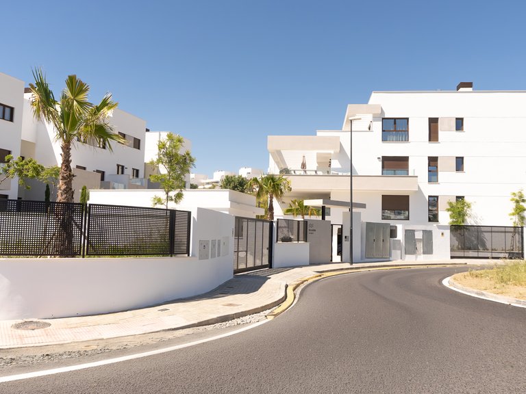 Penthouse for Sale  in Estepona, Malaga 30