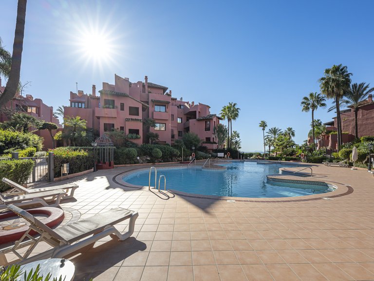 Apartment for Sale  in Estepona, Malaga 38