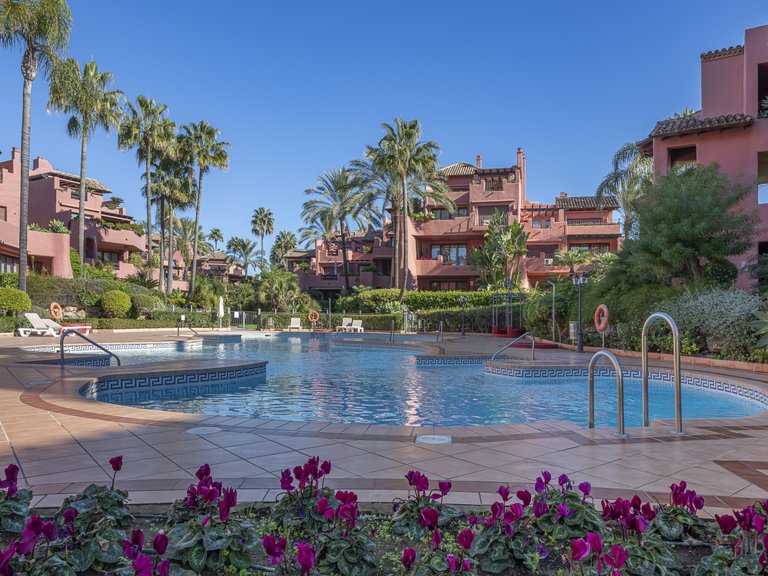 Apartment for Sale  in Estepona, Malaga 36