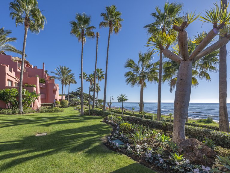 Apartment for Sale  in Estepona, Malaga 41
