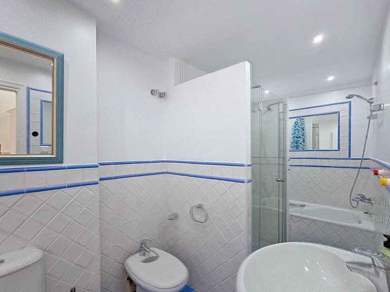 Town House for Sale  in Estepona, Malaga 27