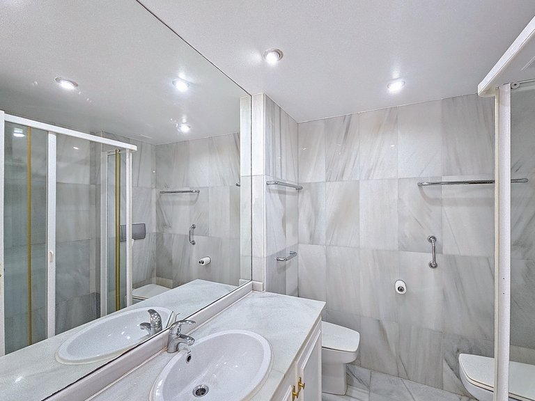 Town House for Sale  in Estepona, Malaga 25