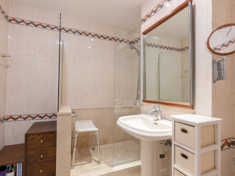Apartment for Sale  in Estepona, Malaga 14