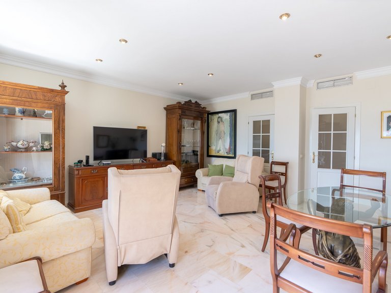 Apartment for Sale  in Estepona, Malaga 4