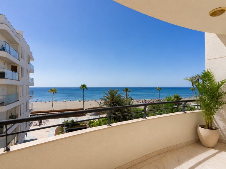 Apartment for Sale  in Estepona, Malaga 1