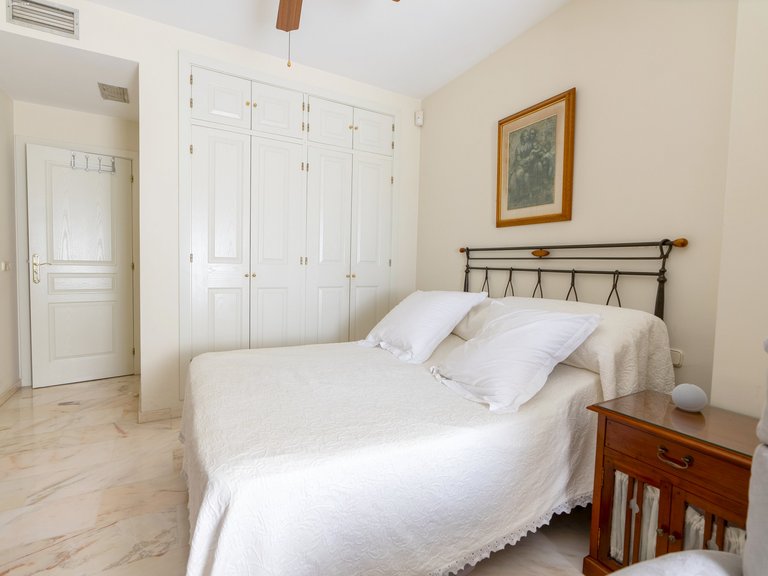 Apartment for Sale  in Estepona, Malaga 10