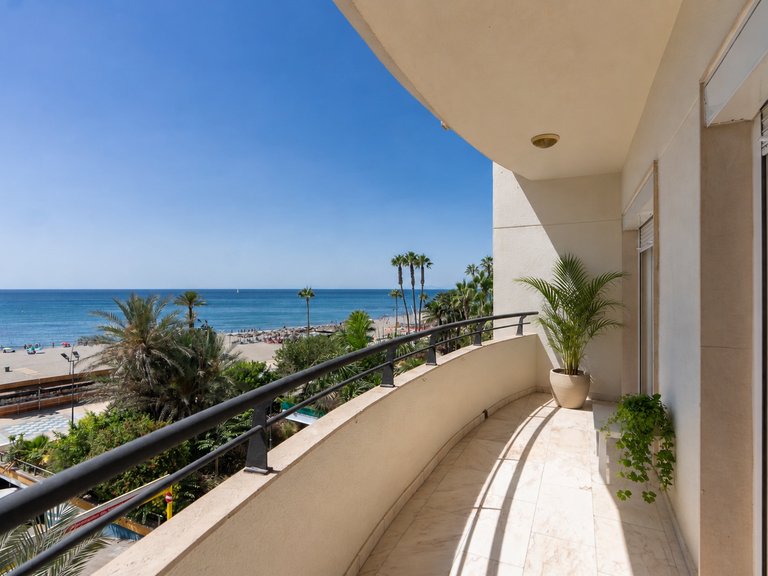 Apartment for Sale  in Estepona, Malaga 2