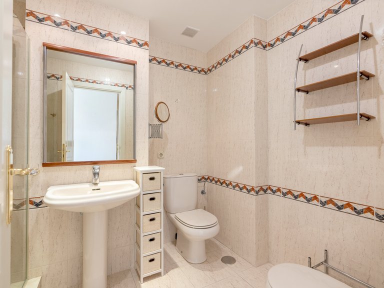 Apartment for Sale  in Estepona, Malaga 13