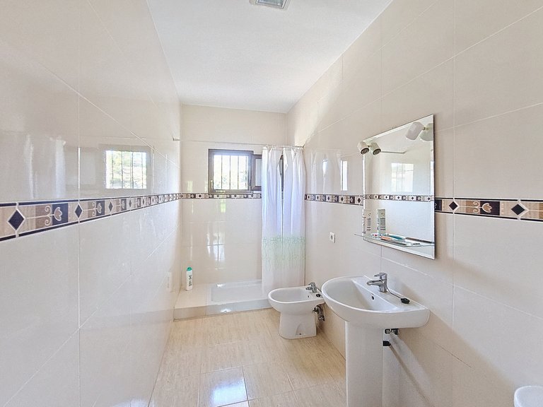 Country House for Sale  in Estepona, Malaga 16