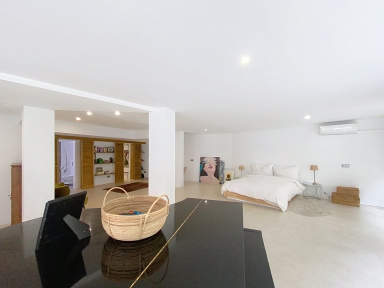 Villa for Sale  in Estepona, Malaga 34
