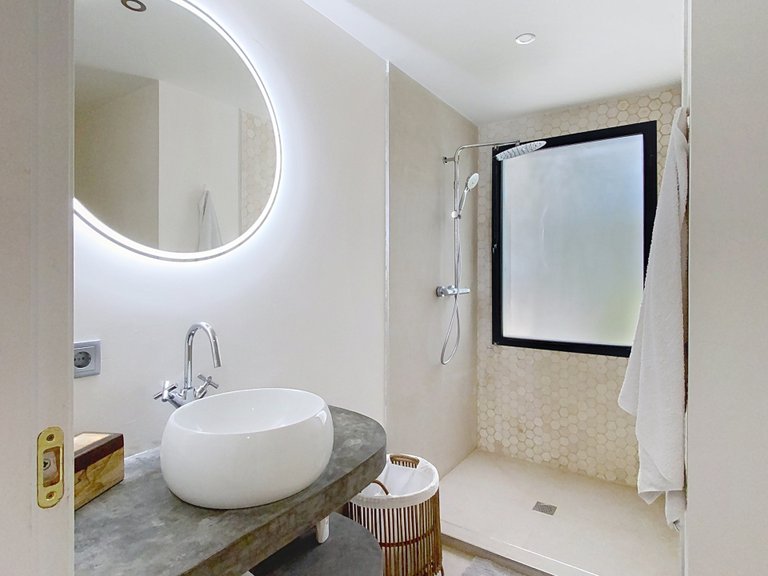 Villa for Sale  in Estepona, Malaga 29