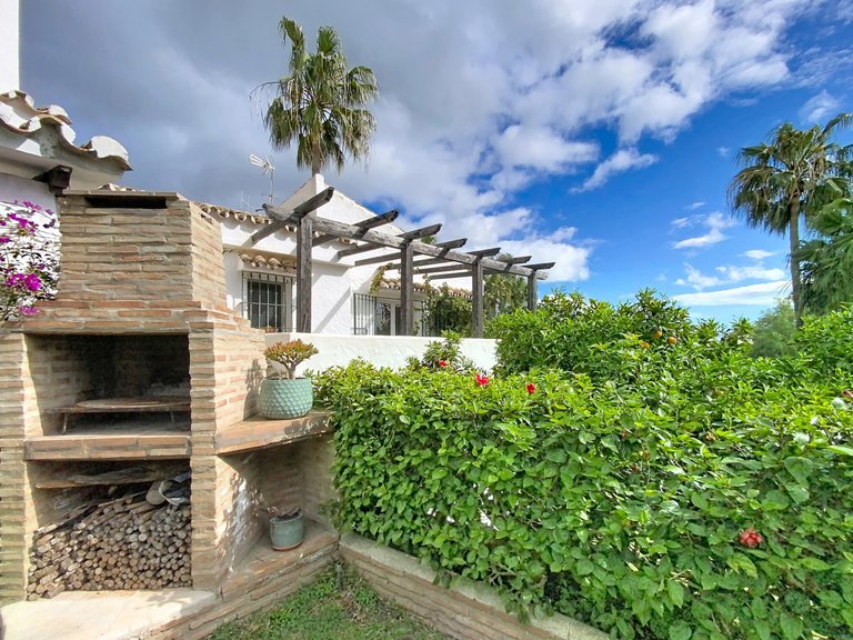 Villa for Sale  in Estepona, Malaga 48