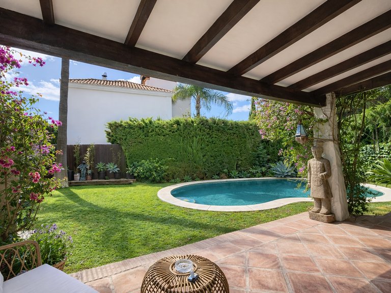 Villa for Sale  in Estepona, Malaga 8