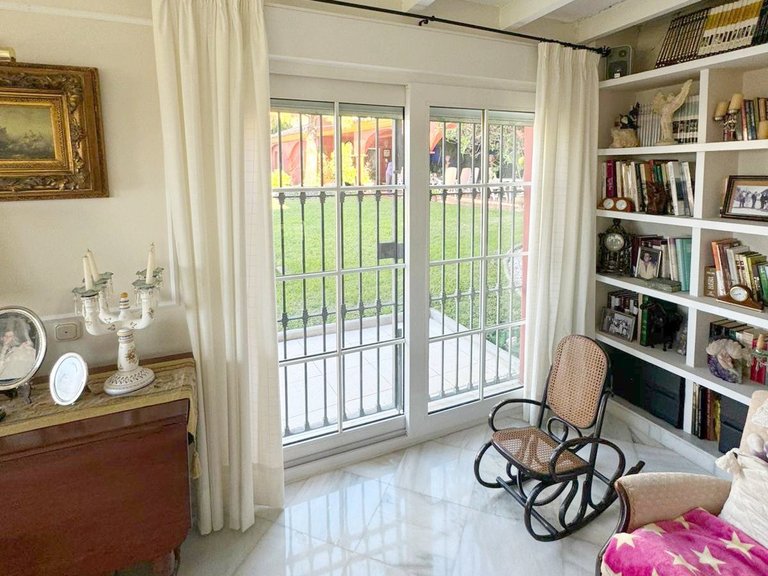 Villa for Sale  in Estepona, Malaga 14