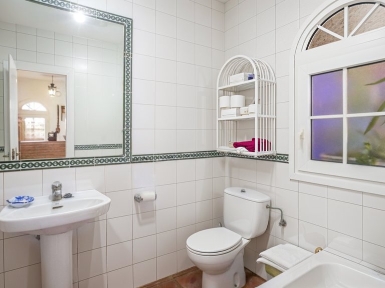 Villa for Sale  in Estepona, Malaga 39