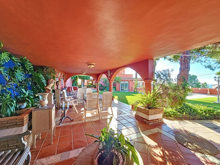 Villa for Sale  in Estepona, Malaga 43