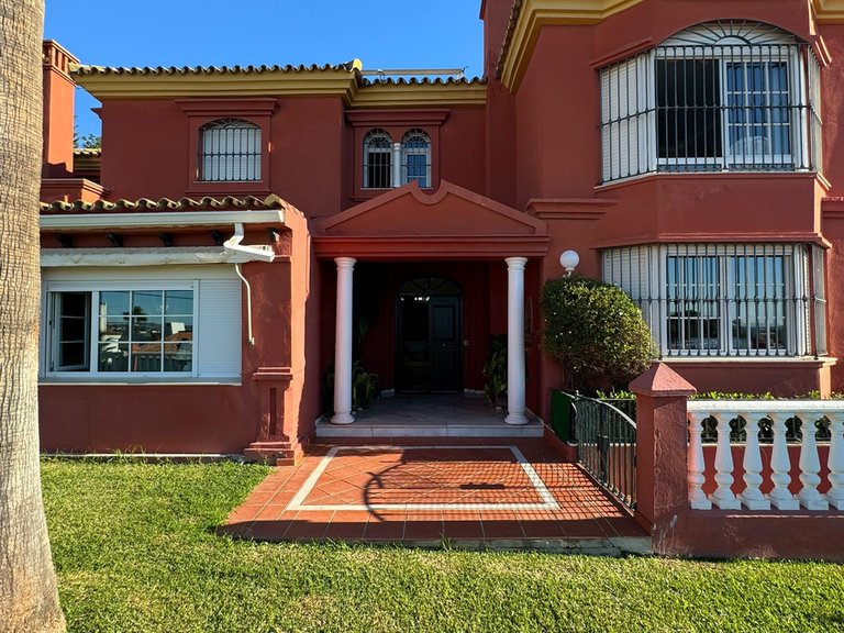 Villa for Sale  in Estepona, Malaga 6