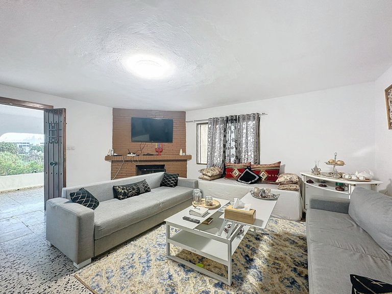 Country House for Sale  in Estepona, Malaga 9