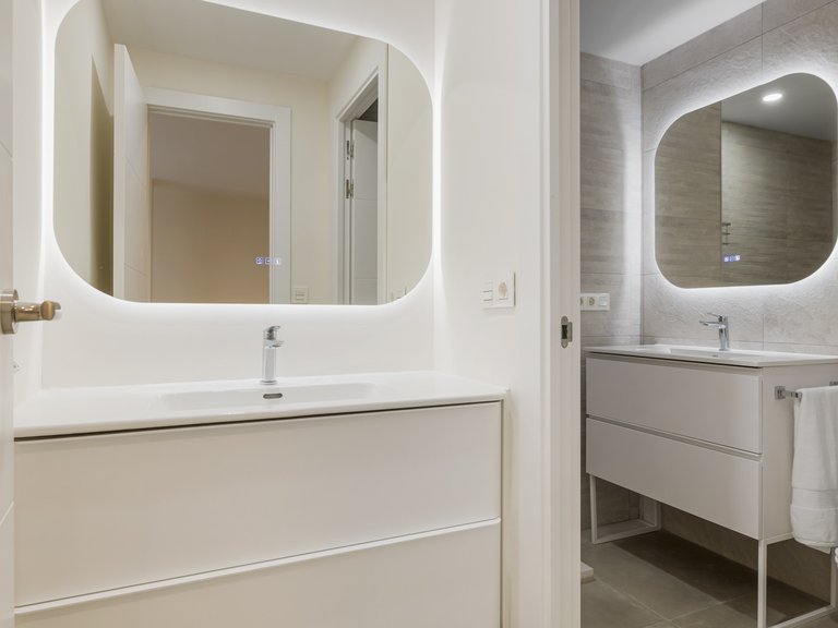 Apartment for Sale  in Estepona, Malaga 19