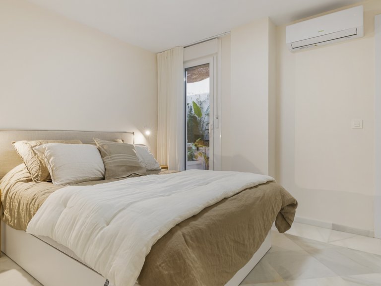 Apartment for Sale  in Estepona, Malaga 18
