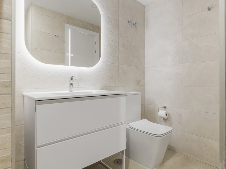 Apartment for Sale  in Estepona, Malaga 20