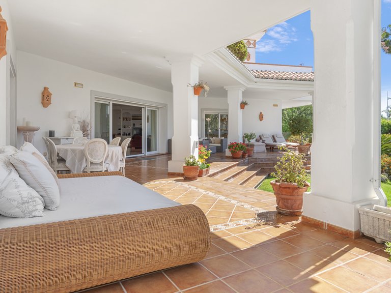 Villa for Sale  in Benahavis, Malaga 10