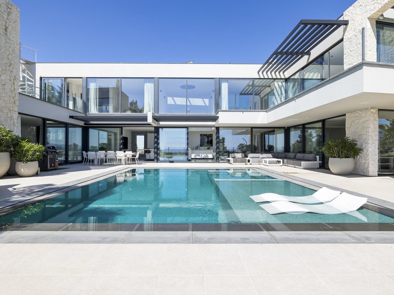 Villa for Sale  in Benahavis, Malaga 14