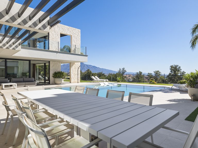 Villa for Sale  in Benahavis, Malaga 18
