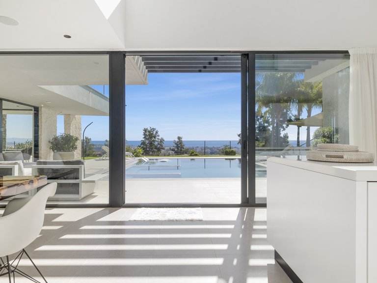 Villa for Sale  in Benahavis, Malaga 9